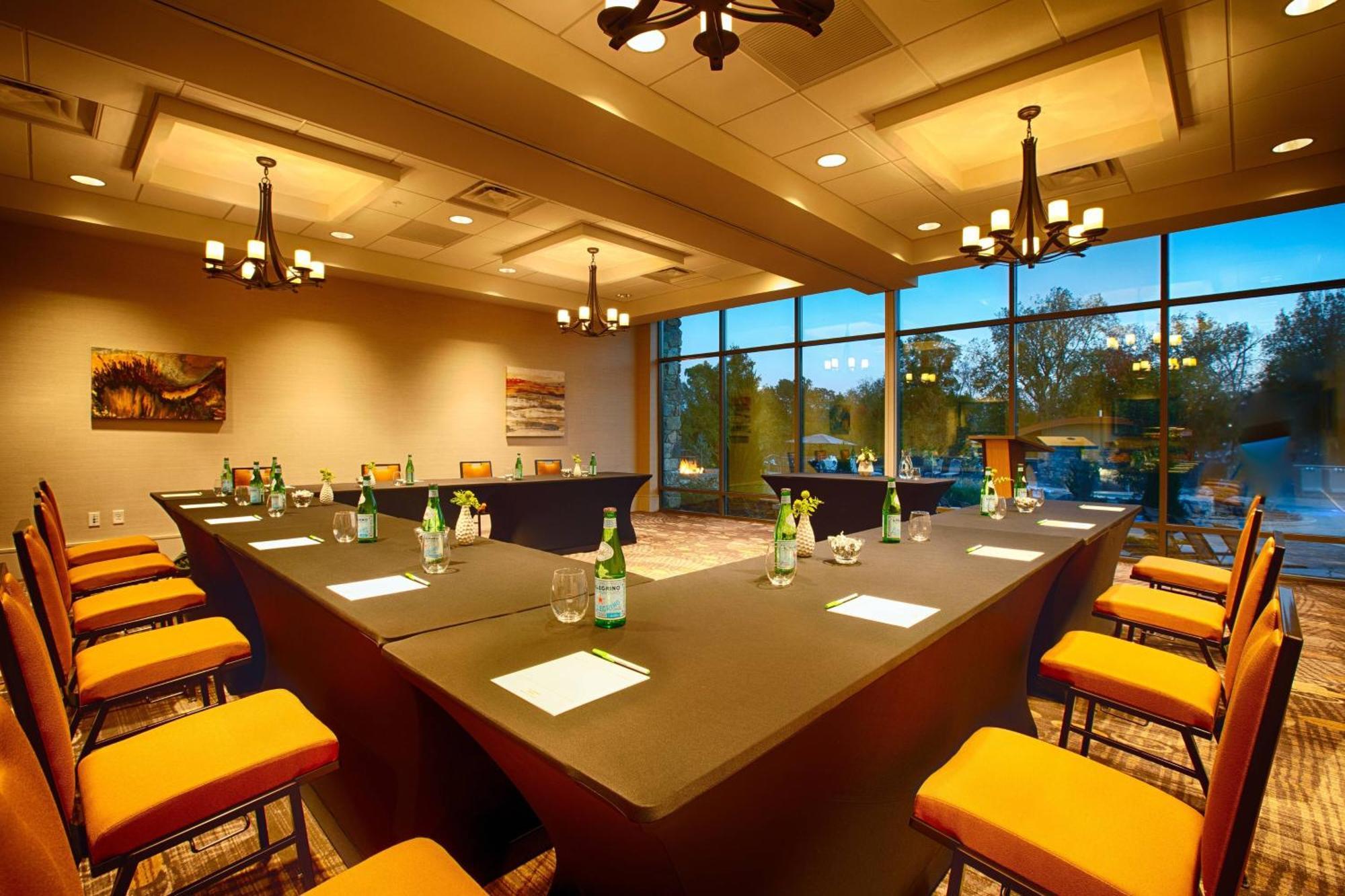 Courtyard By Marriott Pigeon Forge Ξενοδοχείο Εξωτερικό φωτογραφία