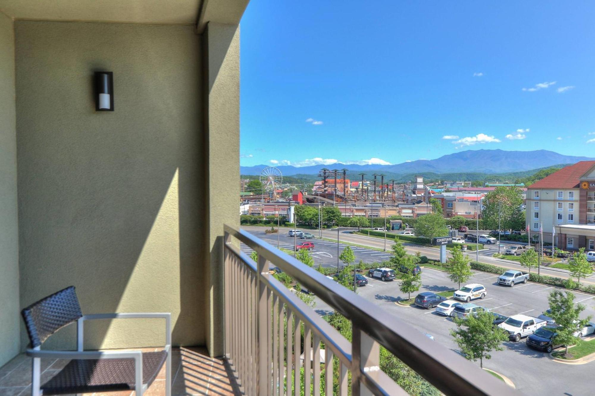 Courtyard By Marriott Pigeon Forge Ξενοδοχείο Εξωτερικό φωτογραφία